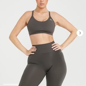 Oner active XL everyday sports bra in deep taupe. Pads are removed
